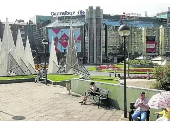 Com Estacionamento Incluido *