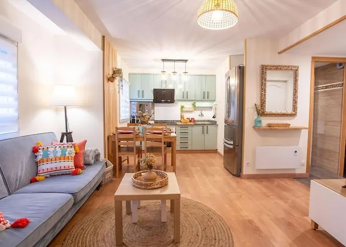 Com Estacionamento Incluido דירה גיחון