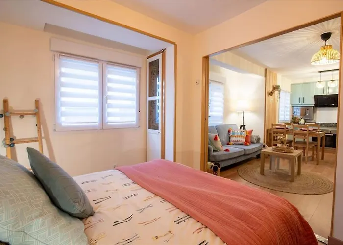 Com Estacionamento Incluido דירה *