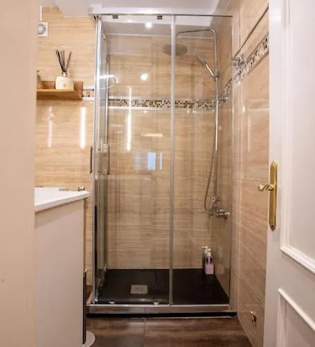 Com Estacionamento Incluido גיחון