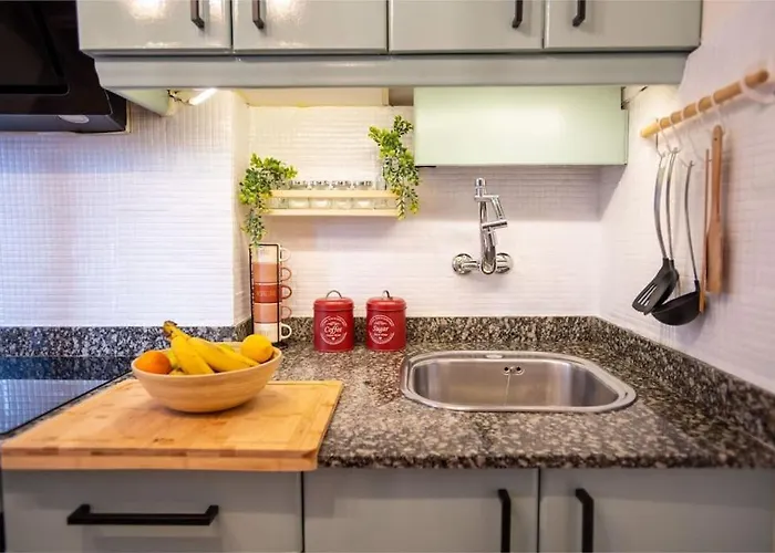 Com Estacionamento Incluido דירה גיחון